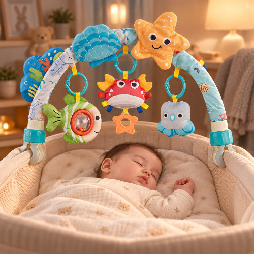 arche d'éveil bébé endormie