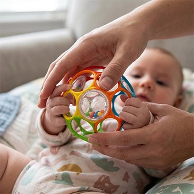 Balle sensorielle bébé enfant maman 