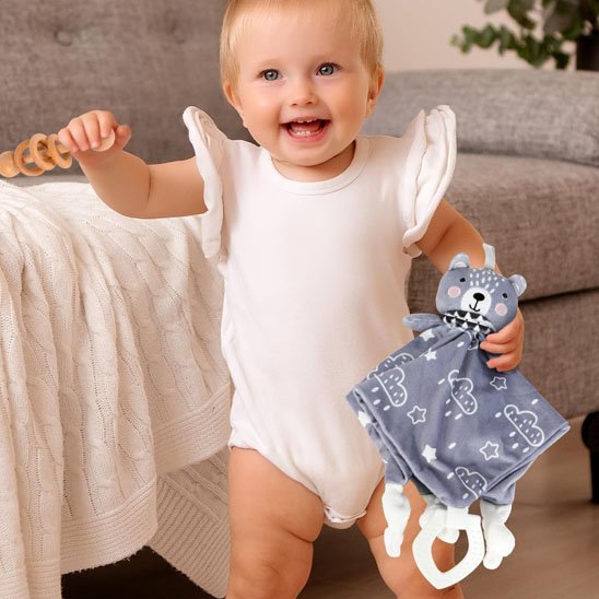 Doudou bébé debout avec ours