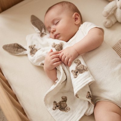 Doudou bebe fait dodo