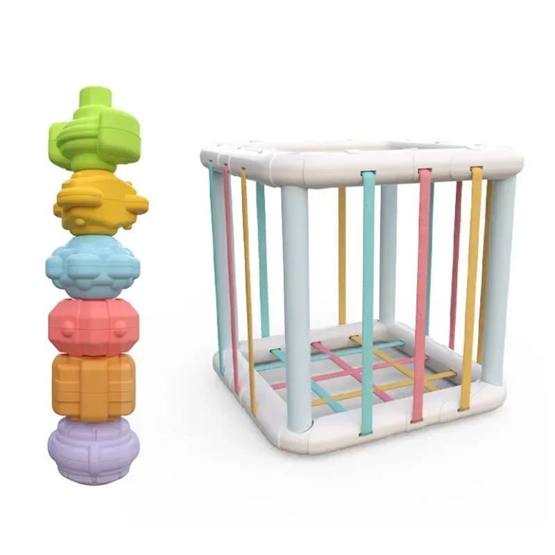 jouet-bebe-6-mois-pieces-carre