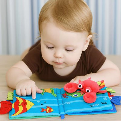 Livre bebe en tissus crabe avec enfant
