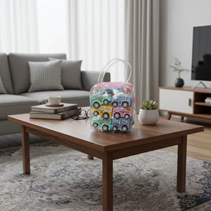 Petites voitures jouets paquet sur table