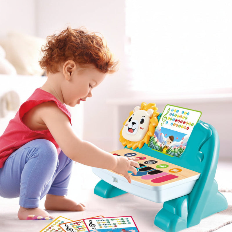 piano bébé tactile lion enfant s'amuse
