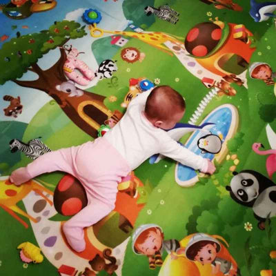 tapis d'éveil bébé jeu
