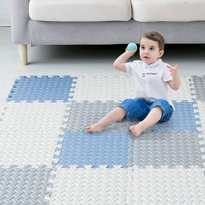 tapis d'éveil blanc et bleu ciel