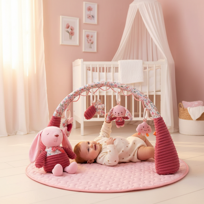 tapis d'éveil lapin rose et jouet