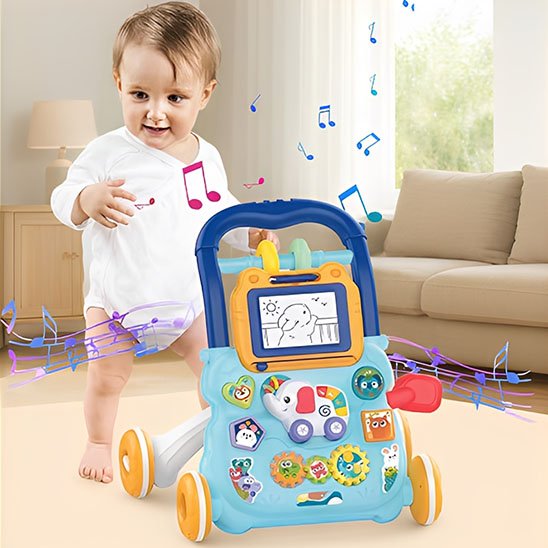 Trotteur bébé sourit